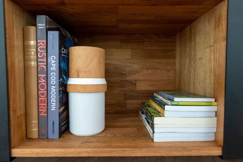 The stack on the right features Tahoe guidebooks on skiing, mountain biking, hiking, snowshoeing, and the region's flora and fauna. 