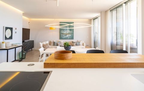 Kitchen, dining & living area