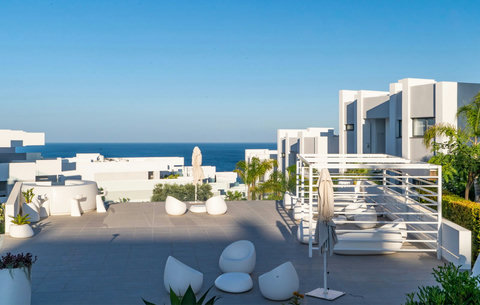 Community sun terrace