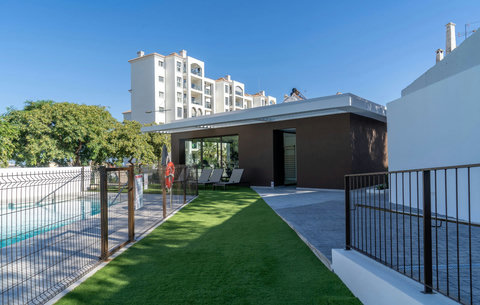 Garden & fitness room