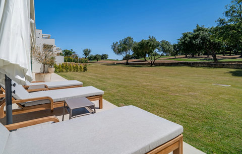 Garden and golf