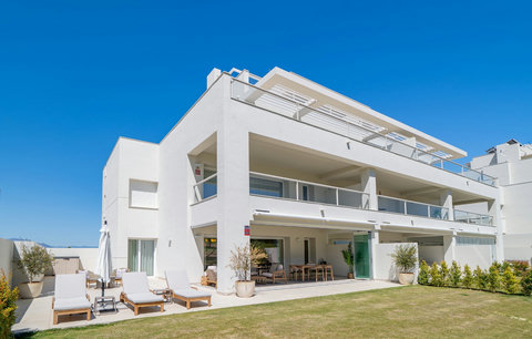 Exterior block & garden