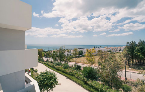 Terrace & sea view