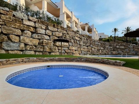 Community gardens & pool