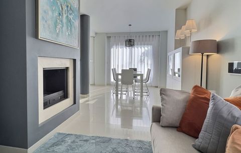 Living & dining area