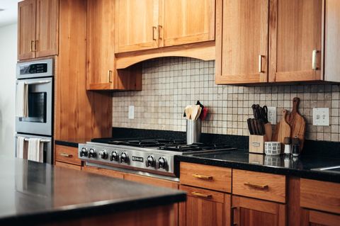 Kitchen is fully stocked with everything needed to make a full meal