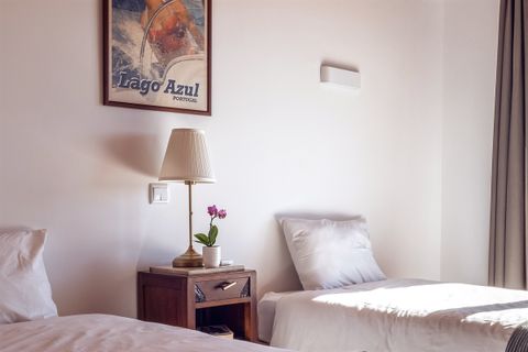 Detail of the single double room with balcony