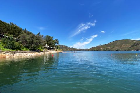 Lago Azul beach