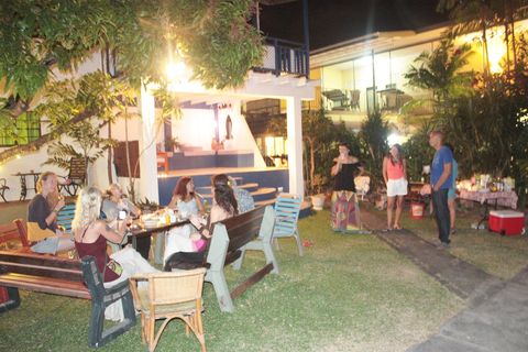 Bar B Que at Bananaquit