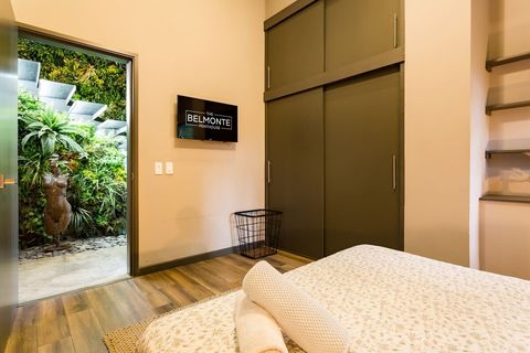 [BEDROOM #2] High ceilings w/ chandelier, dimmable lights, ensuite bathroom, Smart TV