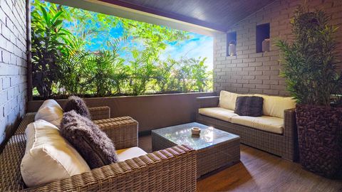 [PATIO] Just off the master bedroom upstairs
@BelmontePenthouse