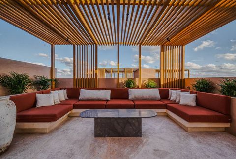 Private rooftop to enjoy the best sunsets