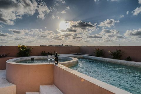 2x Private Rooftop Pools