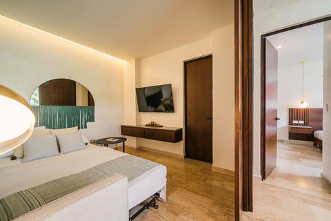 Third bedroom option with sliding door for complete privacy