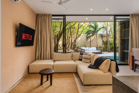 Your Favorite Movies Await You