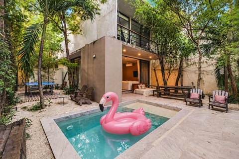 Private Pool