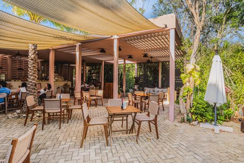 Award Winning Onsite Restaurant