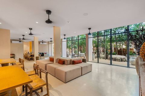 Co-working Space with High Speed Internet