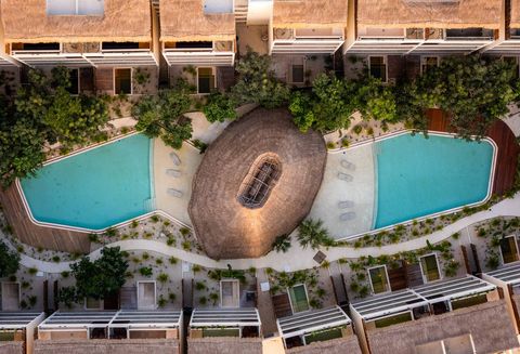 2 Giant Courtyard Pools with Palapa in the Middle