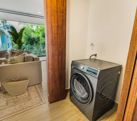 Free Washer in Unit