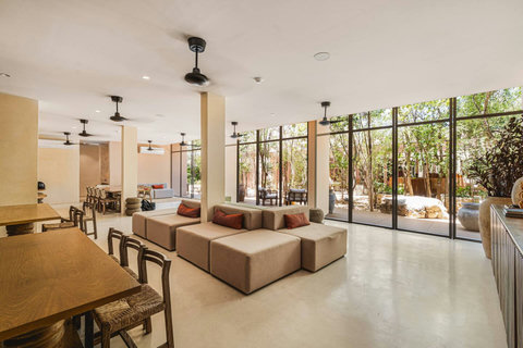 Common Area Work Space with Fast WIFI and AC