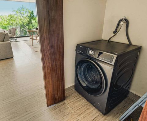 Laundry in Unit - Free