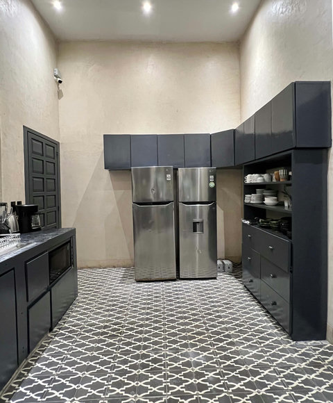 Full Kitchen with Gas Stove, Gas Oven, Fridge, Freezer, Microwave, Coffee Maker, Blender