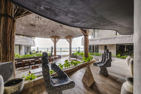 Art Lobby