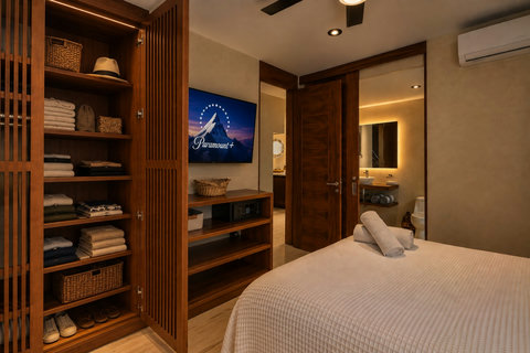 Bedroom with Closet