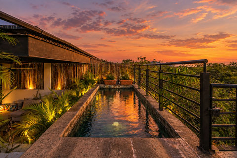 The Pool is Stunning Here