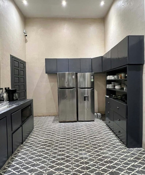 Full Kitchen with Gas Stove, Gas Oven, Fridge, Freezer, Microwave, Coffee Maker, Blender