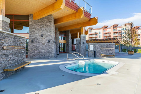Pool and Hot tub