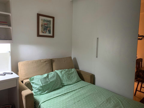 Terceiro quarto reversível