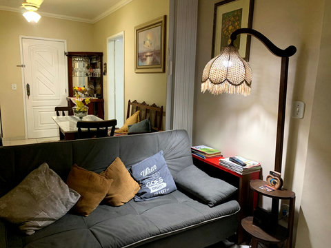 Sala reversível em terceiro quarto.