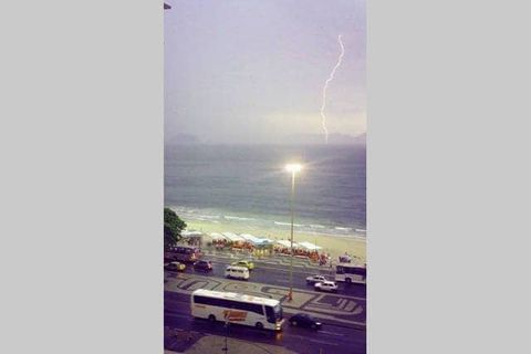 This photo a guest took in a storm day...gave me as a present...isn´t it amazing?