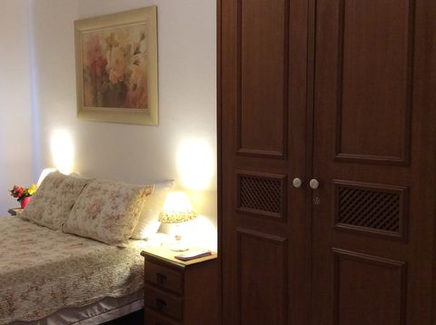 Studio with closet, 1 double bed , 1 single bed