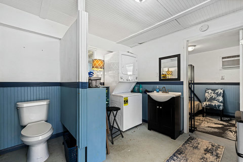 Downstairs laundry and half bathroom.