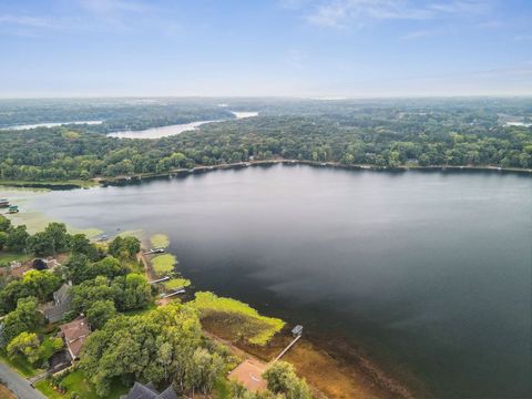 1/2 mile to Lake Jane public boat launch