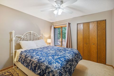 Queen Bed