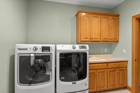Washer and Dryer with a starting pack of washing soap
