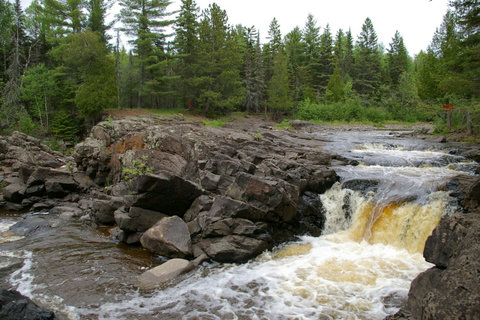 Explore Goosberry Falls State Park
