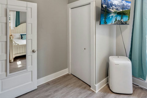 Closet with plenty of hangers, storage, extra sheets. Powerful portable air conditioning unit.
