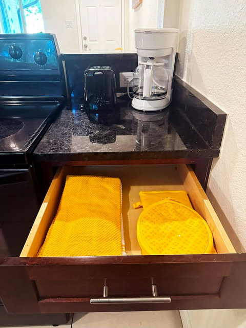Kitchen towels and hot pads