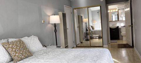 Studio Bedroom 5