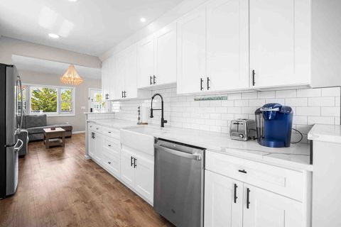 Plenty of counter space and kitchen amenities. 