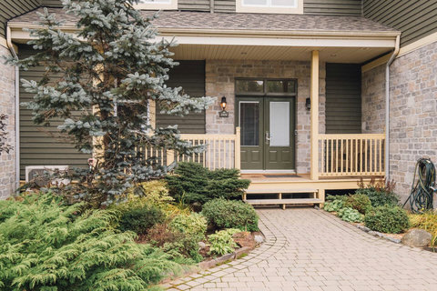 Chalet townhouse view (entry door, middle unit)