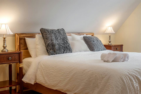 2nd floor: Master bedroom, King bed