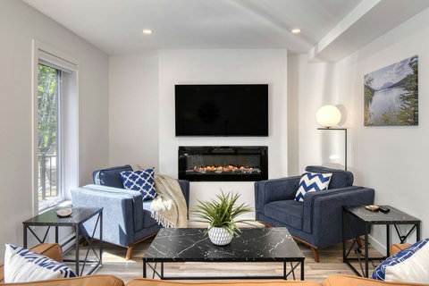 Main Floor Living room