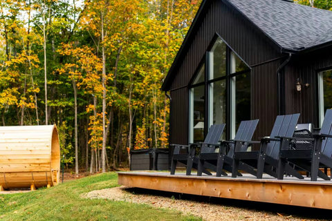 View of the rear terrace of the chalet.
