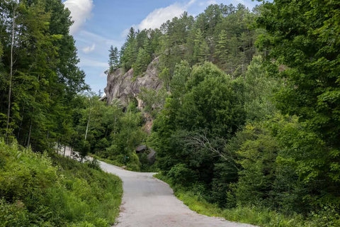 Climbing walls managed by the FQME.